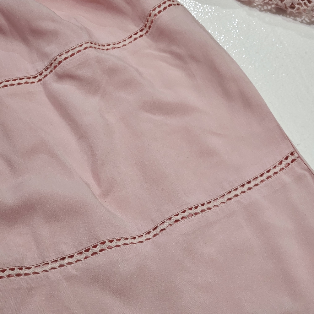 Solitaire Pink Lace Off-Shoulder Cover Up NWT - Picture 4 of 6